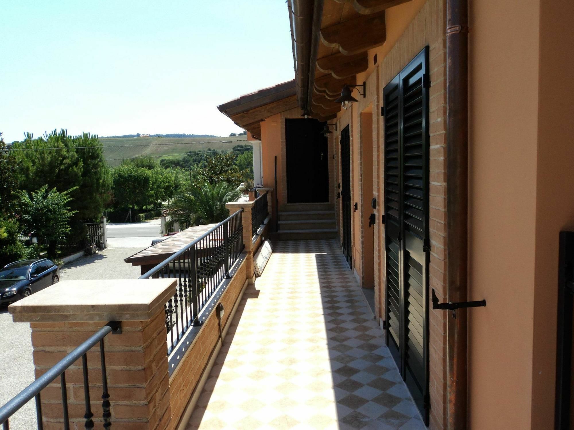 Agriturismo Le Vigne Fermo Exterior foto